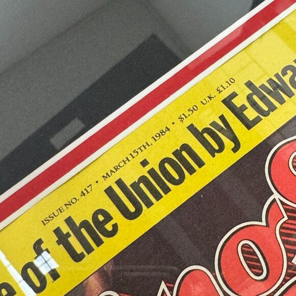 1988 Michael-Jackson Memorabilia Framed 41x29 Shirt And Magazine - Picture 6 of 14